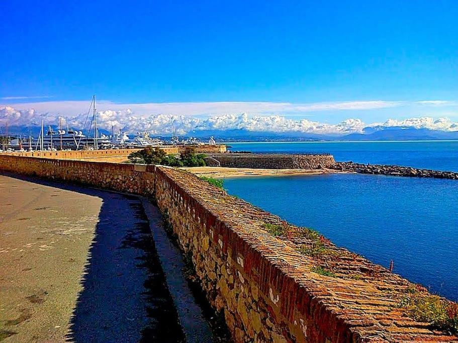 Ravissant Studio Au Coeur Du Vieil Antibes Buitenkant foto