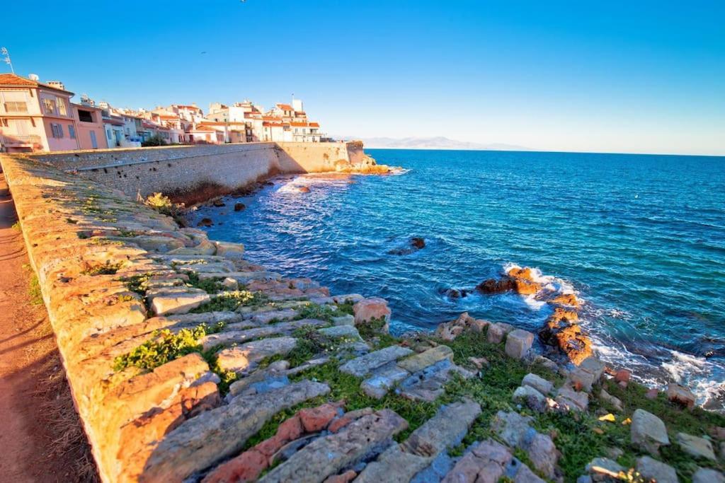 Ravissant Studio Au Coeur Du Vieil Antibes Buitenkant foto